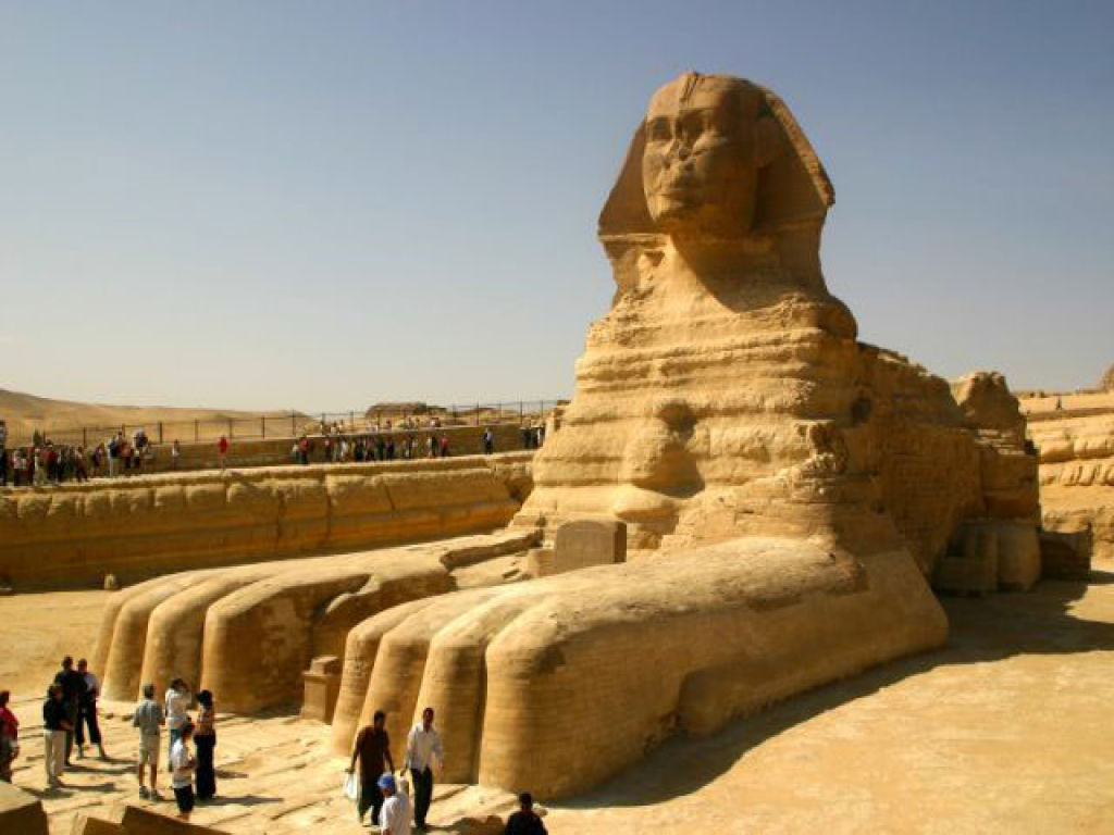 Pyramids & Nile Cruise Tour in Egypt by Train